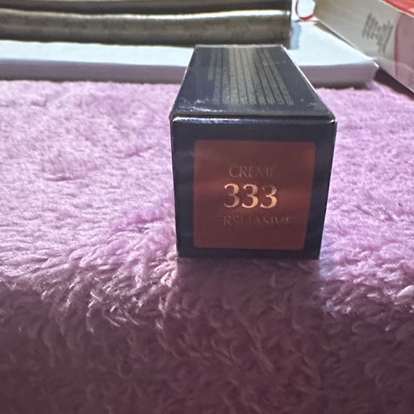 Estee Lauder Pure Color Lipstick in Elegant Blue - Picture 2 of 3